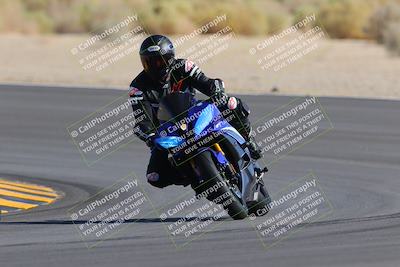 media/Oct-08-2022-SoCal Trackdays (Sat) [[1fc3beec89]]/Turn 10 (945am)/